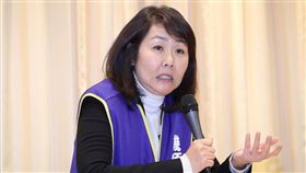 華航勞資協商又破局　機師工會代表說明華航勞資雙方及交通部11日傍晚起二度舉行勞資座談，桃園市機師職業工會常務理事陳蓓蓓表示，「疲勞航班派遣」雖達共識，但短飛時多航段一直無法達成共識，因此談判最後仍宣告破局。中央社記者吳翊寧攝　108年2月11日