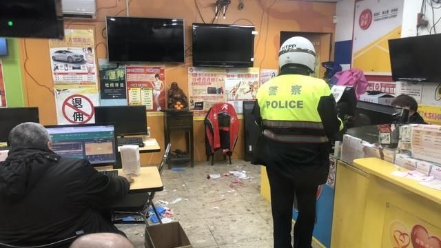屁孩持刀槍火拼！男背部遭砍重傷送醫
