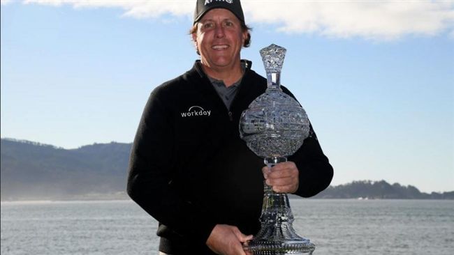 高球／多等1天沒差　米克森5度封王