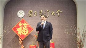 圖／台大提供,管中閔上任滿月