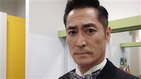 黃建群年過半百，念2女年幼積極健身，希望能多陪陪她們。（圖／翻攝自臉書）