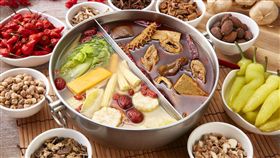 麻辣鍋,新光三越,美食。