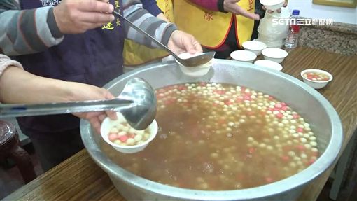 初九天公生 上萬香客湧進松山奉天宮