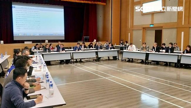 求外籍副機師禁升訓！華航：就業歧視