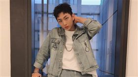 明杰
圖／翻攝自臉書