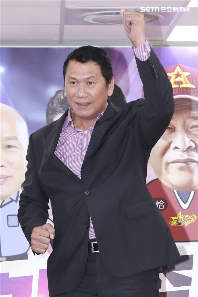 由臺灣閃亮之星明星棒球聯隊及中華民國職棒退役聯盟舉辦的2019明星公益棒球賽關懷偏鄉失智老人關注並協助弱勢，中華民國職棒退役聯盟理事長黃平洋。（記者林士傑/攝影）