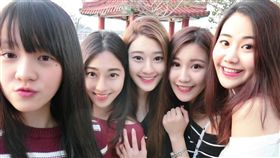 台北,健行科大,鄭嘉文,講師,正妹,基因,表姊妹。翻攝自PTT