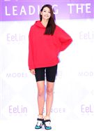 伊林模特兒林嘉綺2019豬年行大運開工好采頭。（記者邱榮吉/攝影）