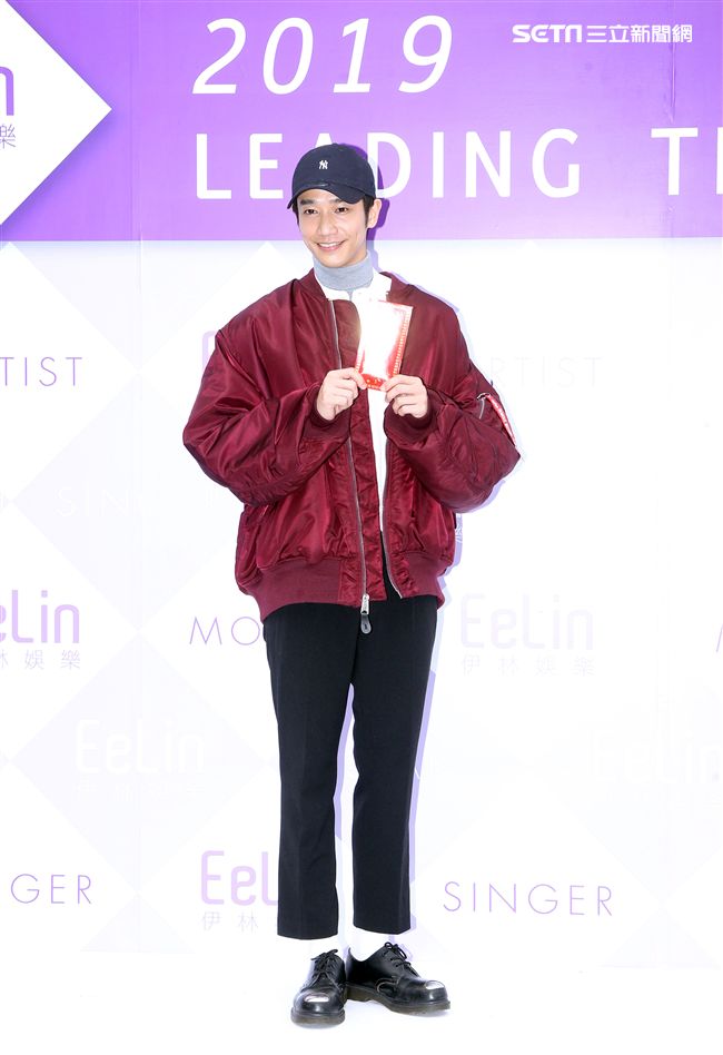 伊林模特兒劉以豪2019豬年行大運開工好采頭。（記者邱榮吉/攝影）