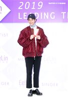 伊林模特兒劉以豪2019豬年行大運開工好采頭。（記者邱榮吉/攝影）