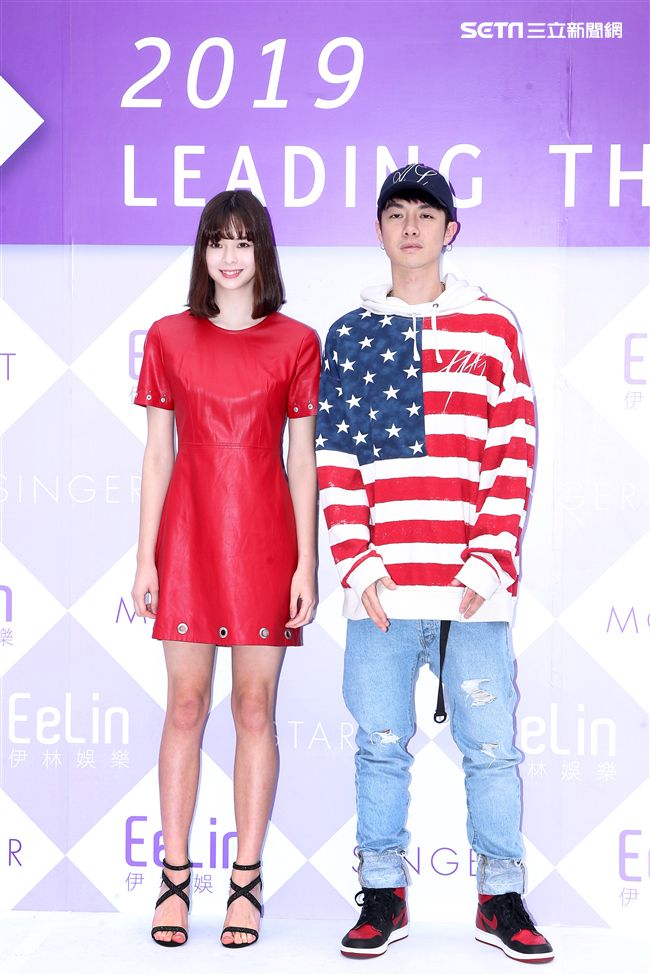 伊林模特兒金凱德、陳信維2019豬年行大運開工好采頭。（記者邱榮吉/攝影）