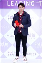 伊林模特兒溫昇豪2019豬年行大運開工好采頭。（記者邱榮吉/攝影）