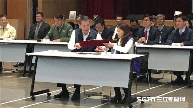 掌聲響起！見證「罷工最後一哩路」