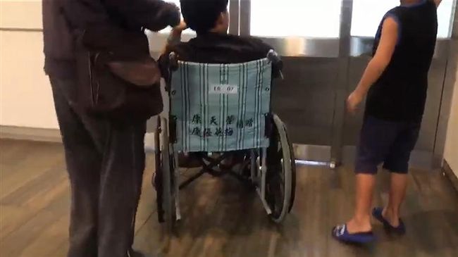 重機雙載追撞無照3貼少年　傷勢曝光