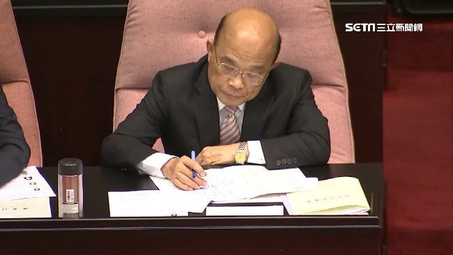 6大疊備詢1千題曝光！蘇揆逐一研讀