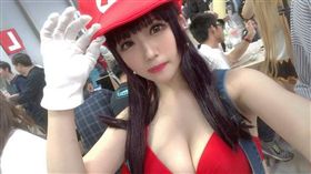 角色扮演美女阿萌天曾扮過不少火辣造型。（圖／翻攝自阿萌天臉書）