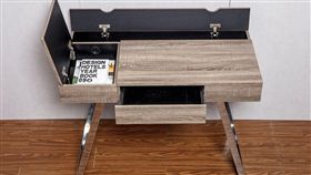 桌子,家具。（圖／特力屋提供）