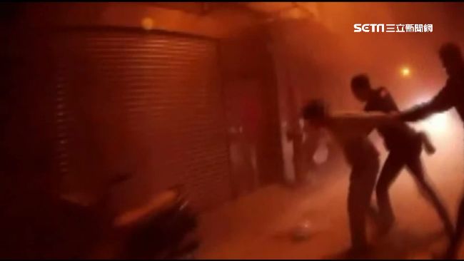 醉男深夜狂吼　還拿滅火器「狂噴」警