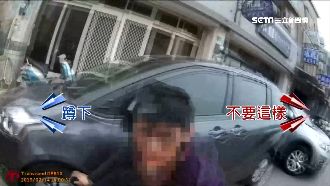 毒蟲見警心虛逃　熱心民眾騎車載警追