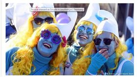 一群德國民眾宣稱，他們今日打破最多藍色小精靈齊聚一堂的世界紀錄，共找來2762人扮成這個藍色的奇幻生物，打破2009年創下的2510人紀錄。（圖／翻攝自Deutsche Welle）