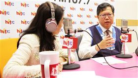 桃園市長鄭文燦18日接受《周玉蔻嗆新聞》節目專訪。（圖／Hit Fm《周玉蔻嗆新聞》製作單位提供）