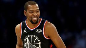 NBA／KD末節爆氣獲明星賽MVP
NBA,2019全明星,Kevin Durant,MVP
翻攝自推特