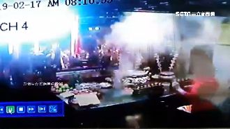 翻香爐灑灰後自殘亡　專家：對神不敬