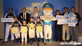 推廣迷你棒球辦春季大會，張泰山擔任推廣大使。（圖／記者王怡翔攝影）