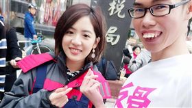 鄧佳華,學姐,黃瀞瑩,台北燈節,FBI帥哥 圖/翻攝自鄧佳華臉書