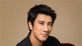 王力宏登上QQ港台10大歌手。（圖／翻攝自王力宏微博。）