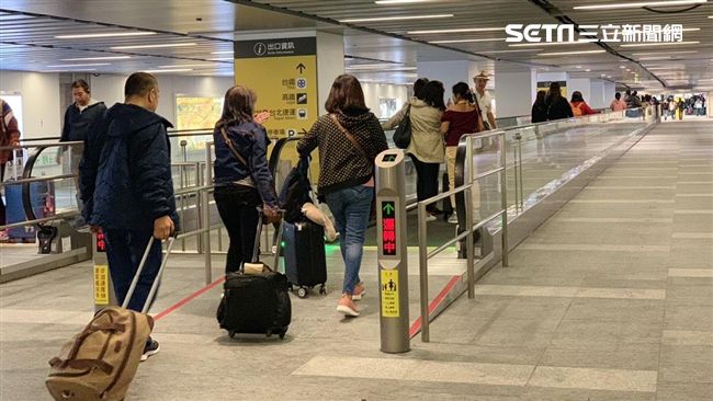 便民！台鐵-機捷「電動步道」今啟用