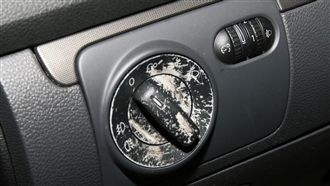 環保材質掉漆黏答答　重新上漆別煩腦