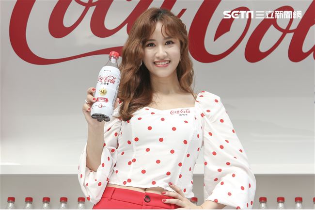 吳姍儒擔任可口可樂新產品試飲活動大使。（記者林士傑/攝影）