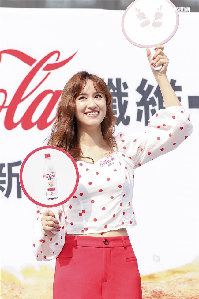 吳姍儒擔任可口可樂新產品試飲活動大使。（記者林士傑/攝影）
