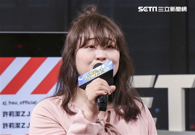 許莉潔安安大明星。（記者林士傑/攝影）