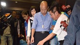 韓國瑜,漁民,虱目魚,夜宿,彌陀區 （臉書）