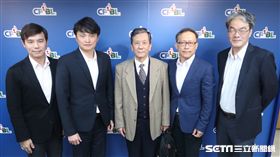 味全龍職業棒球籌備團隊拜訪中華職棒聯盟。（圖／記者王怡翔攝影）