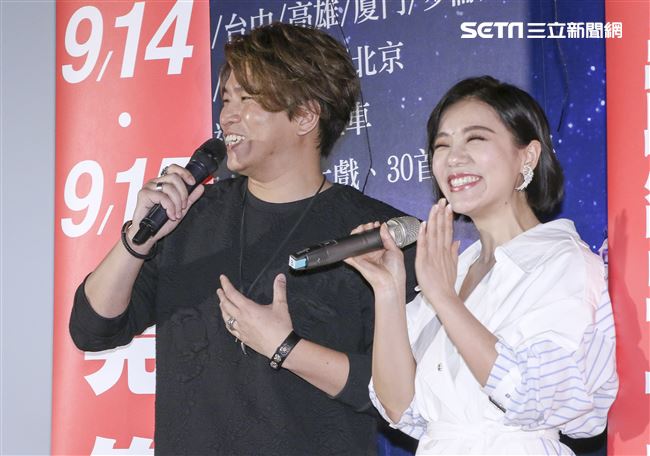 音樂劇「搭錯車」慶功記者會，主要演員蕭景鴻、丁噹。（記者林士傑/攝影）