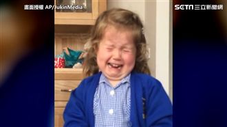 為女兒揭曉家中新成員 她變臉淚崩