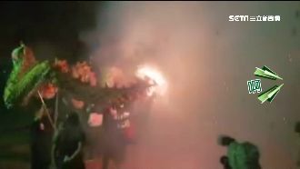 「火旁龍」越炸越旺！龍頭突竄火發爐