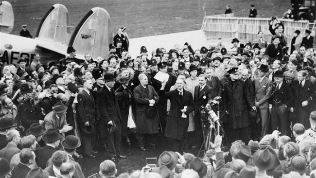 藍轟綠只要戰爭　蘇揆舉二戰案例反駁