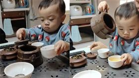 （圖／翻攝自爆怨公社）泡茶,架勢,男童,老練,專業