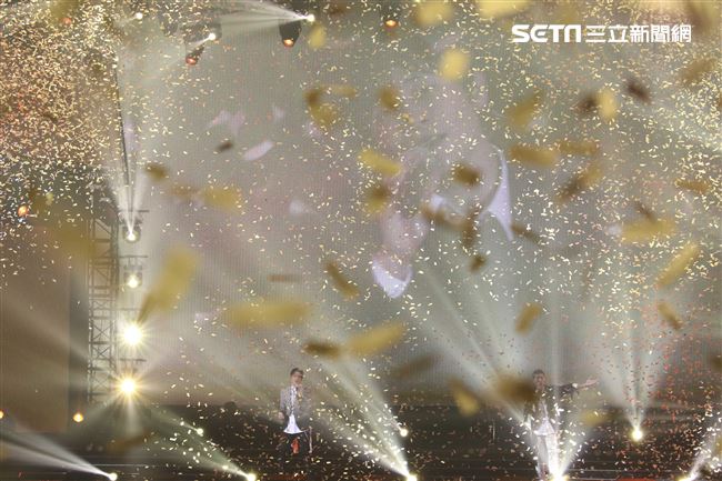 天團「5566」小巨蛋演唱會孫協志、王仁甫、許孟哲，特別嘉賓小刀(彭康育)前往合體。（記者林士傑/攝影）