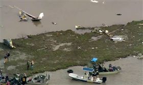 美航空波音767貨機墜毀海灣！機上3人下落不明
圖翻攝自推特
https://twitter.com/airlivenet/status/1099427448612098048