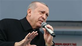 土耳其執政黨選舉造勢  艾爾段致詞土耳其將在3月31日舉行省巿長選舉，執政的正義發展黨12日在北部卡斯塔莫努省造勢。圖為總統艾爾段致詞。（土耳其總統府提供）中央社記者何宏儒安卡拉傳真  108年2月13日