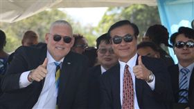 立法院長蘇嘉全日前以特使身分代表蔡總統率團前往聖露西亞訪問並出席露國獨立40週年紀念日活動，2/25任務完成返台,蘇嘉全辦公室