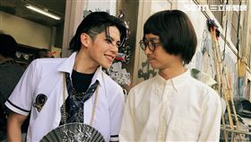 陳柏融透露高中時班導師就是學校教官，對人有如電影裡的浩子一樣親切。（圖／周子娛樂提供）