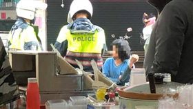 爆料公社,乞丐,行乞,搶錢,輪椅,早餐店
https://www.facebook.com/photo.php?fbid=2222775041113296&set=gm.1873515639447259&type=3&theater&ifg=1