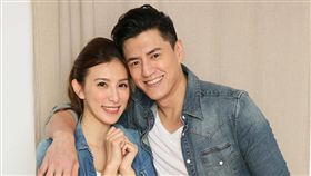 阿布、老婆米雪兒
圖／翻攝自臉書