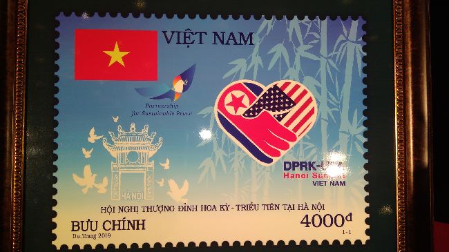 歡慶川金二會　越南發行峰會特種郵票